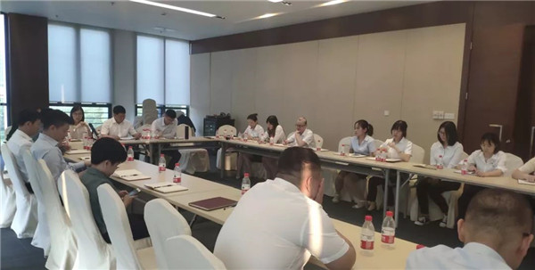 公司总经理张端清、党委副书记丁建国一行到上海菠菜导航担保网-信誉菠菜导航网-菠菜导航网调研指导工作