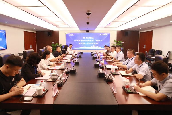 南京市秦淮区委常委、副区长顾安国一行到访我司