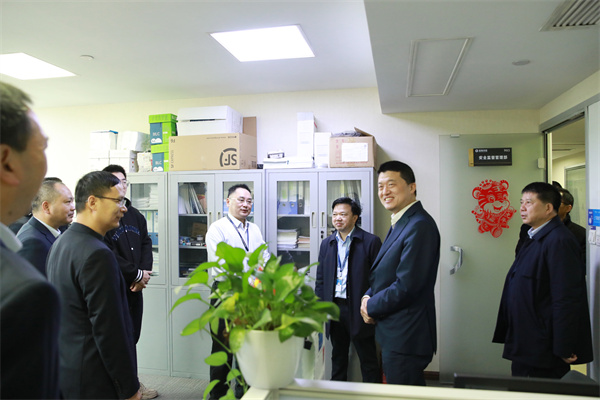 送祝福、鼓干劲，公司领导班子慰问在杭各单位员工