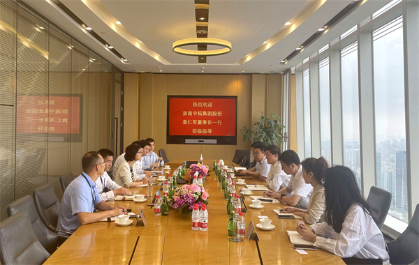 公司党委书记、董事长袁仁军赴托克中国走访交流